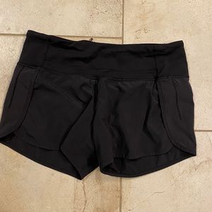 Lululemon run times shorts size 6